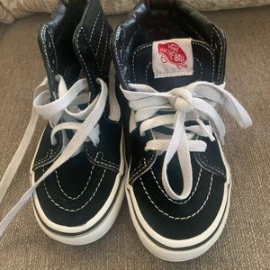 Black toddler vans